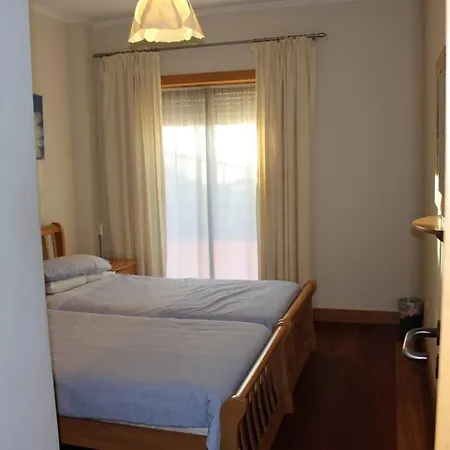 Charming 3-bed In * Albufeira