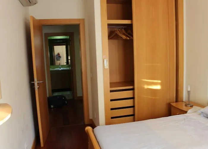 Appartement Charming 3-bed In Albufeira