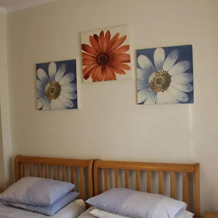 Apartamento Charming 3-bed In *